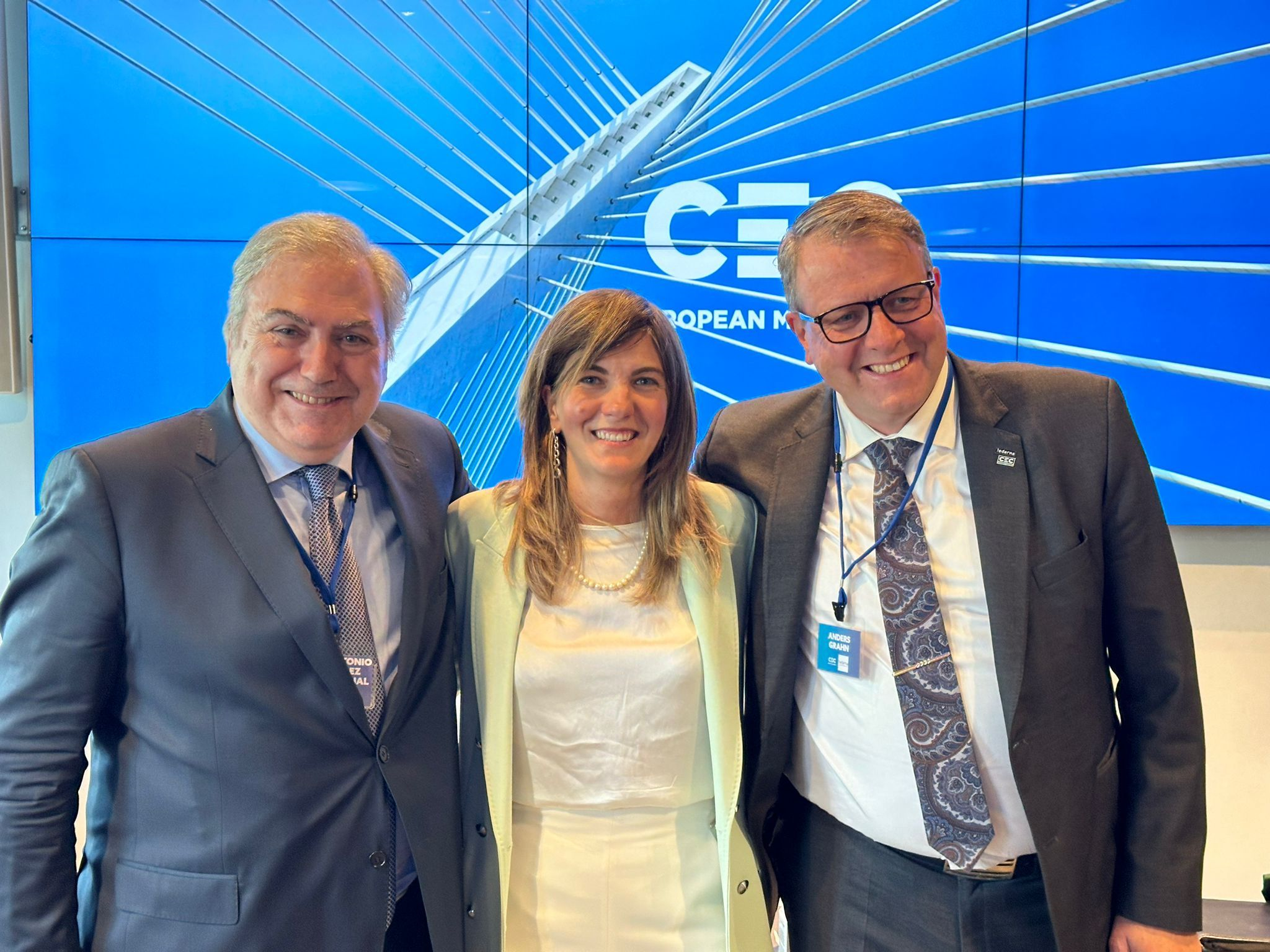 Juan A. González junto a Paola Vitale (CIDA-Italia) y Anders Grahn (Ledarna-Suecia), los tres miembros que forman el nuevo Comité de Control Financiero de CEC